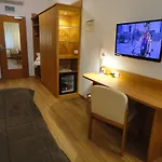 Hotel Albrecht 3*
