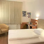 Albrecht 3*