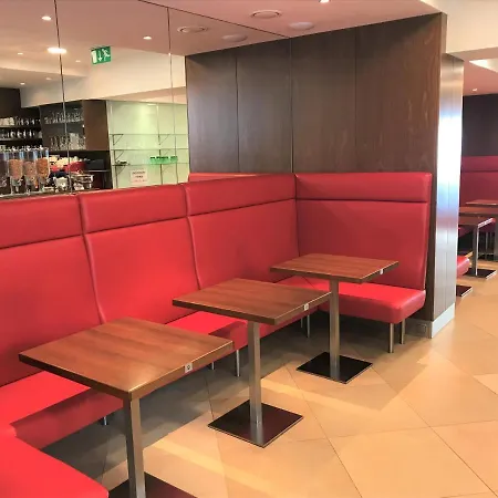 Albrecht Hotel 3*