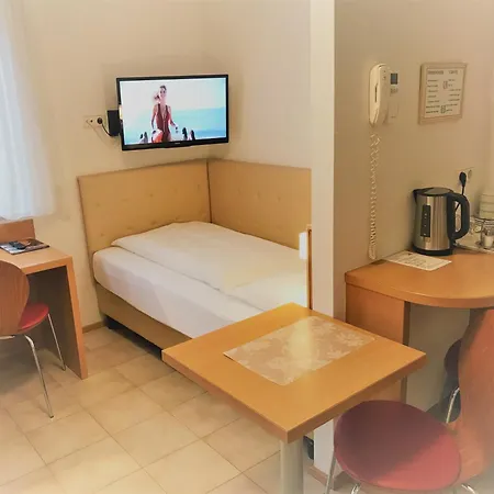 Albrecht שווכאט