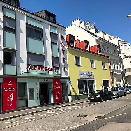 Albrecht 3* Schwechat