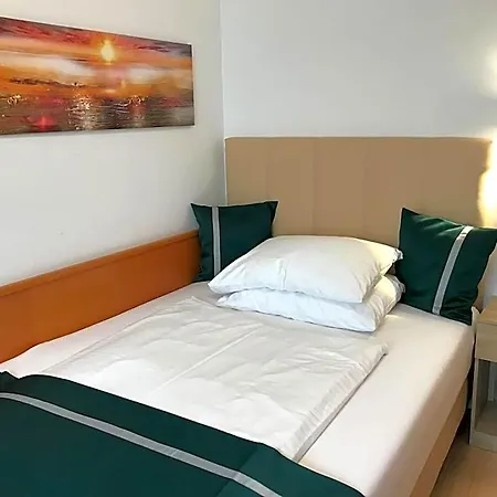 Albrecht Hotel 3*