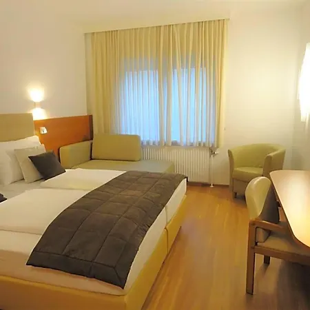 Hotel Albrecht Schwechat