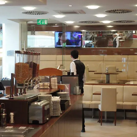 City Albrecht Hotel 3*