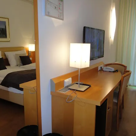 Hotel Albrecht 3*