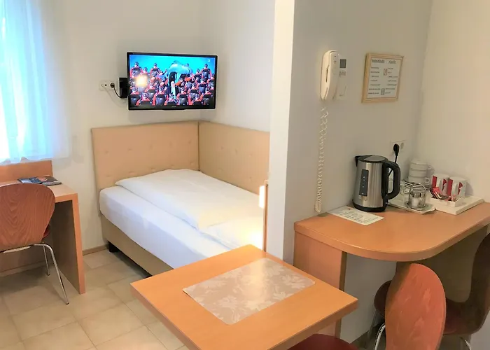 Hotel City Albrecht 3*