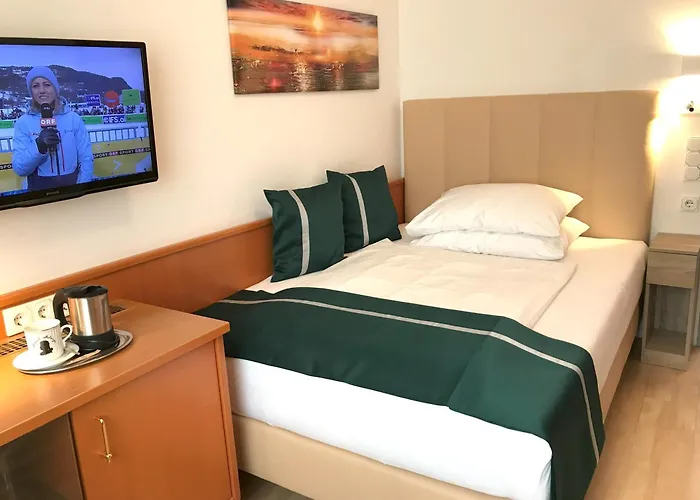 Hotel City Albrecht 3*